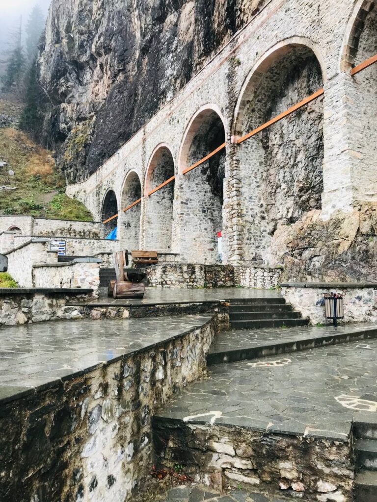 Sümela manastırı
